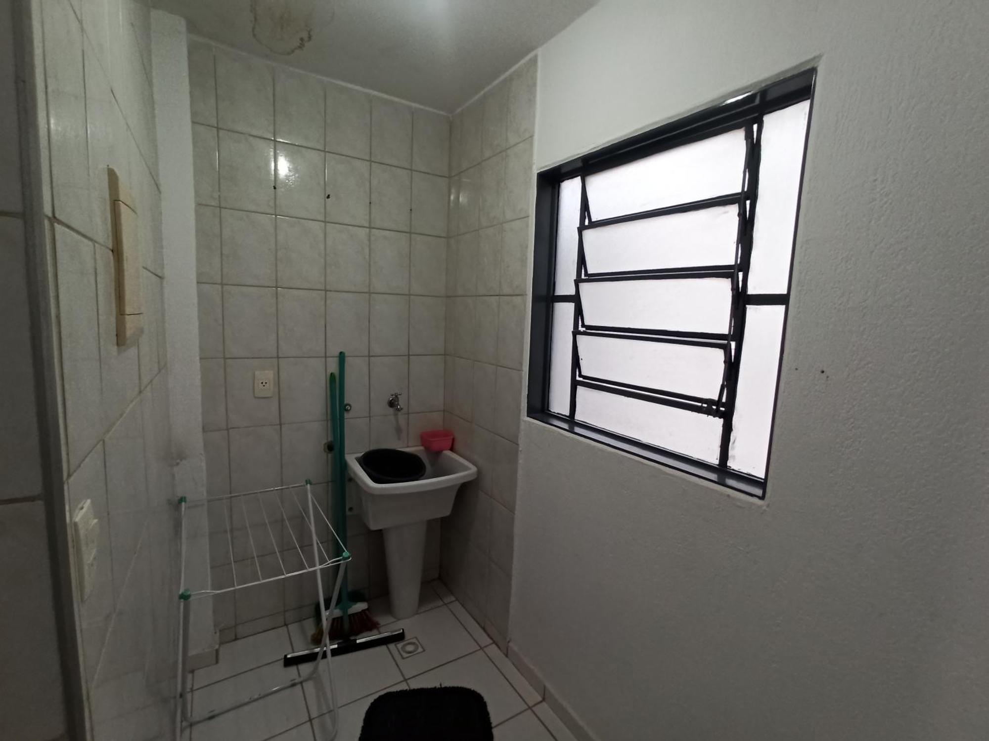 Apto Com Estacionamento, Piscina E Churrasqueira Braganca Paulista Bilik gambar