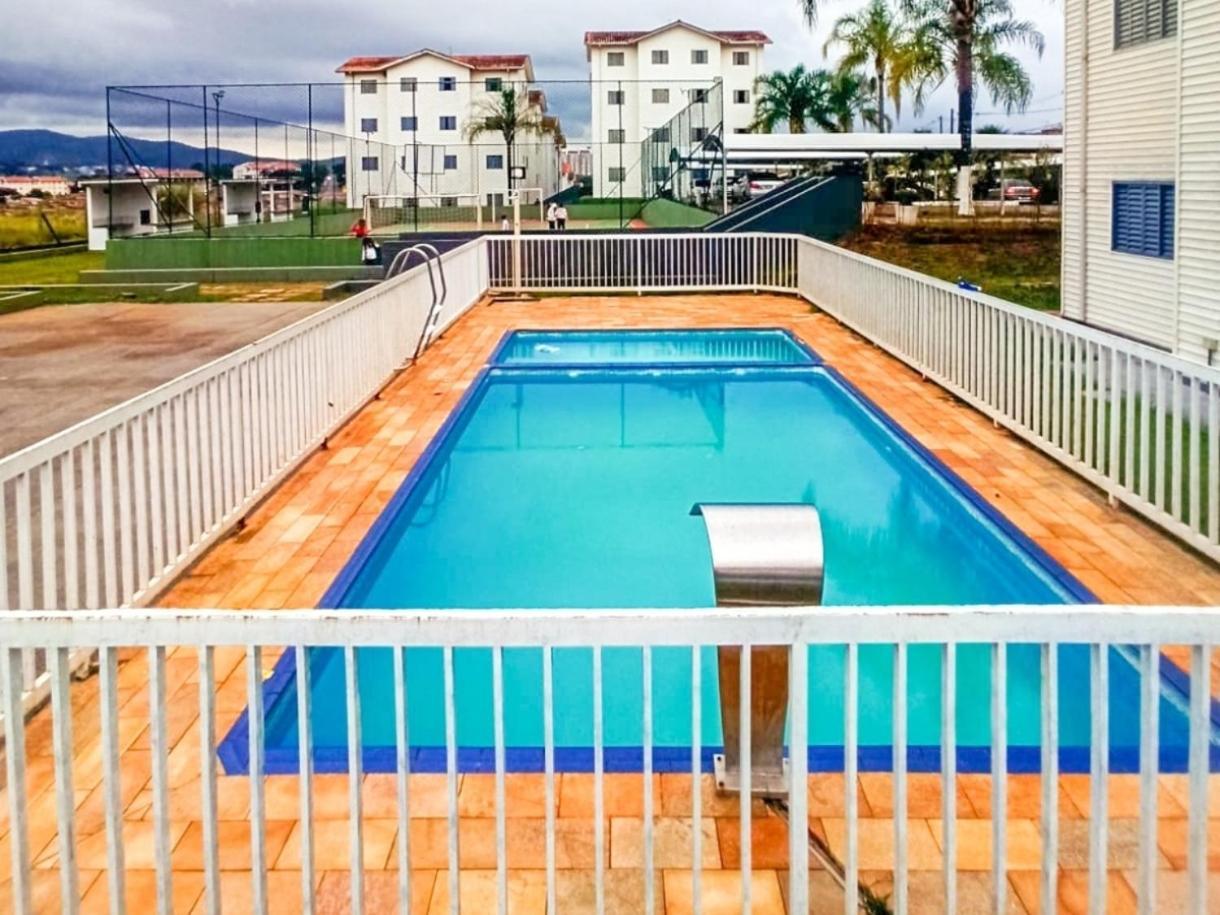 Apto Com Estacionamento, Piscina E Churrasqueira Braganca Paulista Luaran gambar