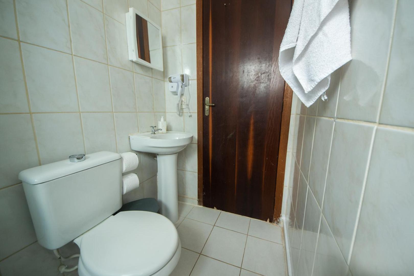 Apto Com Estacionamento, Piscina E Churrasqueira Braganca Paulista Luaran gambar